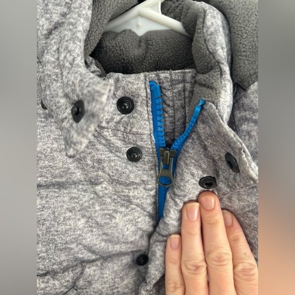 Baby Gap Jacket Toddler Gray Puffer Outdoor Winter Cold Primaloft 12-18 months - Picture 5 of 8